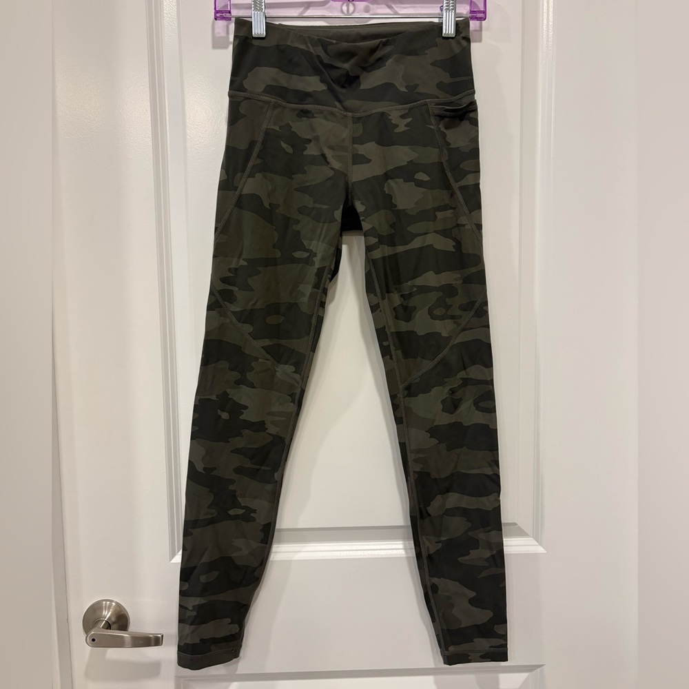 Sweaty Betty Camo Leggings